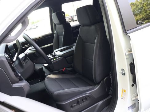 Used 2023 Chevrolet Silverado 1500 LT AWD/4WD image 31