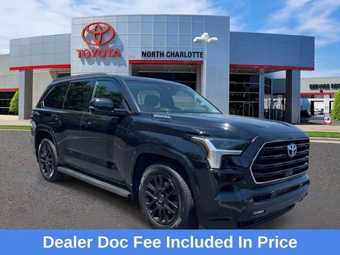 Used 2024 Toyota Sequoia SR5 w/ SR5 Premium Package AWD/4WD image 1