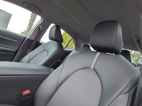 Used 2024 Toyota Camry XSE image 14