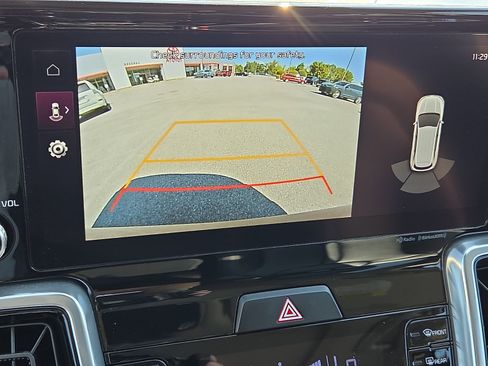 Used 2023 Kia Sorento SX AWD/4WD image 19