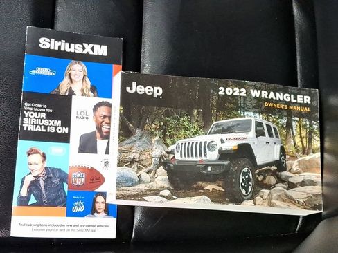 Used 2022 Jeep Wrangler Unlimited Rubicon image 31