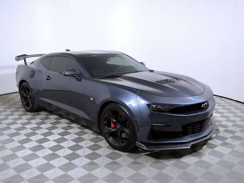 Used 2023 Chevrolet Camaro SS RWD image 6
