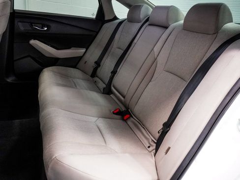 Used 2024 Honda Accord EX image 10