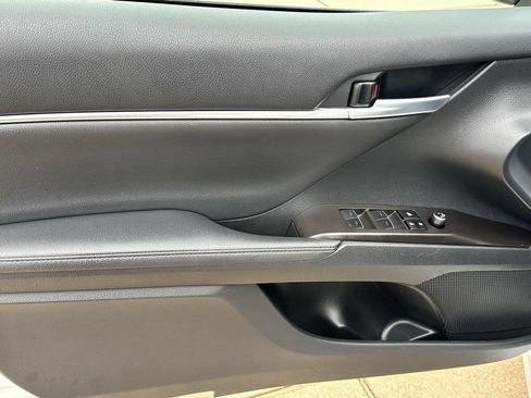 Used 2024 Toyota Camry XSE w/ Navigation Package image 21