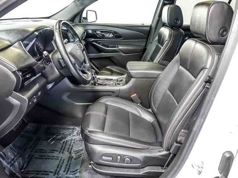 Certified 2023 Chevrolet Traverse RS AWD/4WD image 12