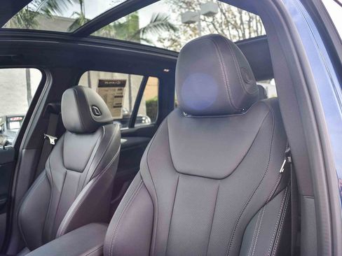 Used 2023 BMW X3 xDrive30i w/ Convenience Package image 22