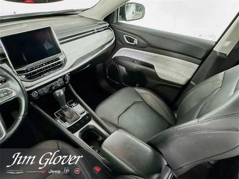 Used 2022 Jeep Compass Latitude image 19