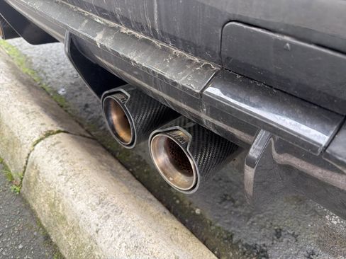 Used 2021 BMW M4 Competition w/ Executive Package image 4