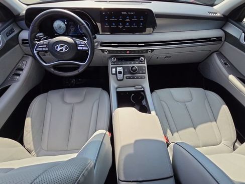 Used 2024 Hyundai Palisade SEL FWD image 13