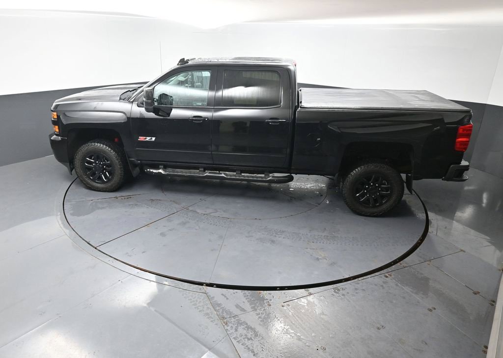 Used 2016 Chevrolet Silverado 2500 LT w/ Midnight Edition AWD/4WD image 47