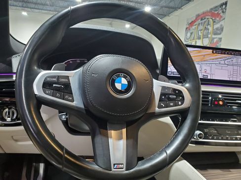 Used 2022 BMW 540i w/ M Sport Package RWD image 29
