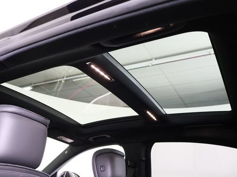 Used 2021 Mercedes-Benz S 580 4MATIC Sedan w/ AMG Line image 24