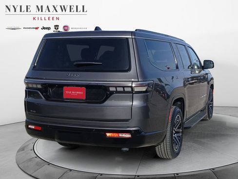 New 2026 Jeep Grand Wagoneer L 4WD image 16