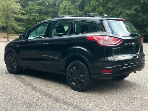 Used 2014 Ford Escape S FWD image 5