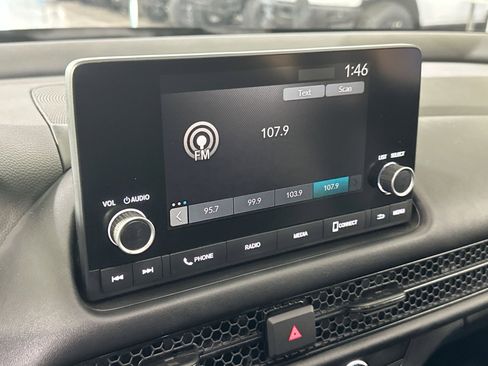 Used 2023 Honda HR-V LX image 22