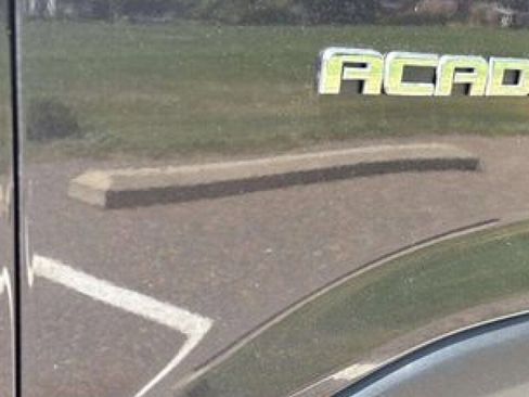 Used 2017 GMC Acadia SLT image 20