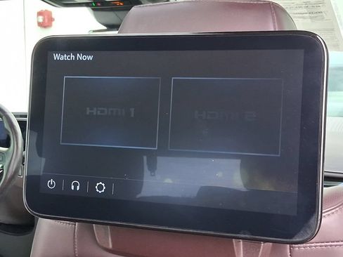 Used 2022 Cadillac Escalade Sport Platinum AWD/4WD image 24