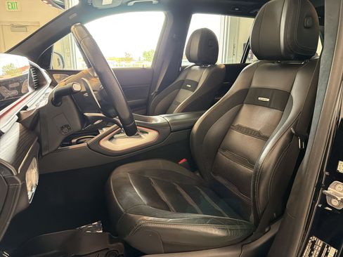 Certified 2021 Mercedes-Benz GLS 63 AMG 4MATIC w/ Acoustic Comfort Package image 5