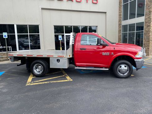 Used 2018 RAM 3500 Tradesman w/ Power & Remote Entry Group AWD/4WD image 13