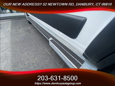 Used 2025 RAM ProMaster 2500 w/ U-Haul Equipment Group FWD image 11