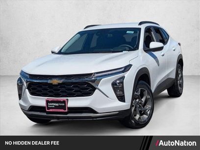 Used 2025 Chevrolet Trax LT