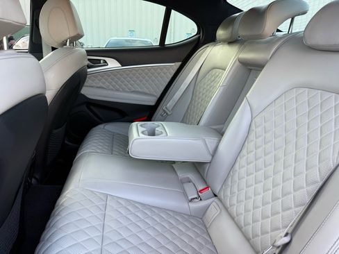 Used 2022 Genesis G70 3.3T image 45