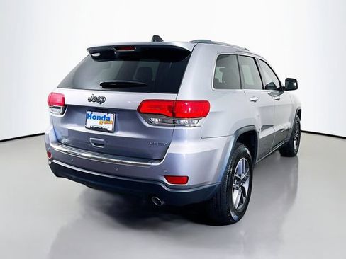 Used 2019 Jeep Grand Cherokee Limited w/ Luxury Group II image 8