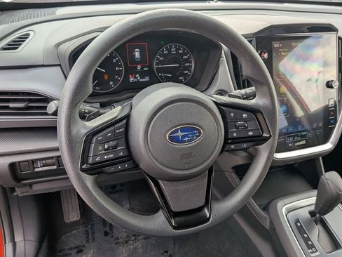 Used 2025 Subaru Crosstrek 2.0i Premium image 21