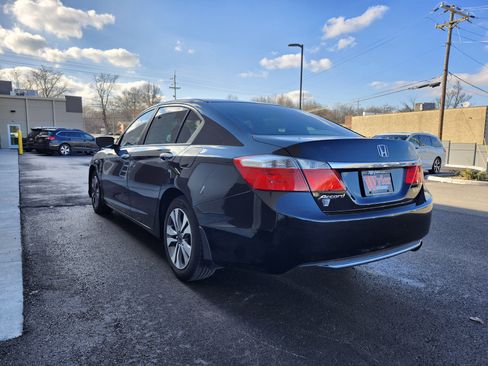 Used 2013 Honda Accord LX image 29