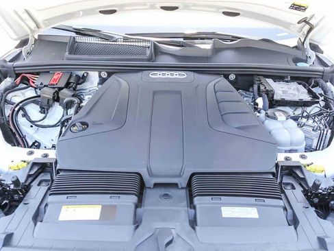 Used 2023 Audi Q7 2.0T Premium Plus w/ Premium Plus Package AWD/4WD image 23