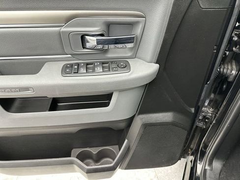 Used 2020 RAM 1500 Classic Warlock AWD/4WD image 13