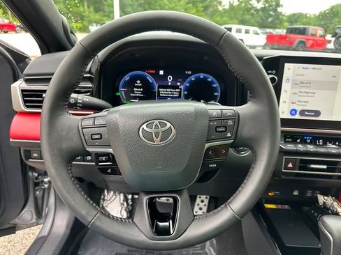Used 2026 Toyota Camry XSE w/ Premium Package FWD image 32