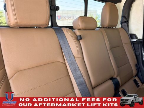 Used 2021 Jeep Gladiator Overland w/ Popular Equipment Package AWD/4WD image 40