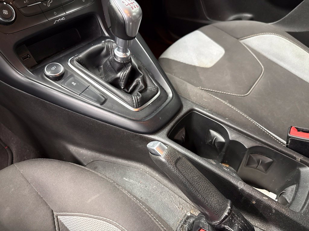 Used 2016 Ford Focus ST FWD image 19