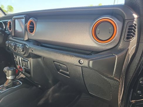 Used 2023 Jeep Gladiator Mojave w/ Cold Weather Group AWD/4WD image 83