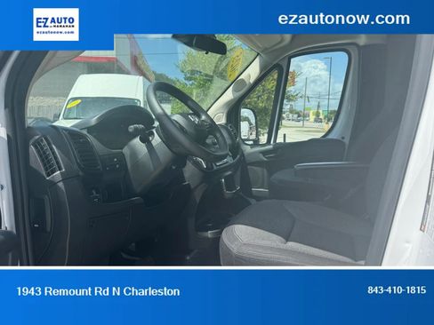 Used 2025 RAM ProMaster 2500 w/ U-Haul Equipment Group FWD image 27