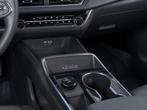 New 2026 Chevrolet Equinox LT w/ Convenience Package II image 35