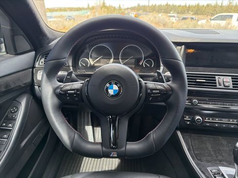 Used 2015 BMW 535i xDrive Sedan AWD/4WD image 11