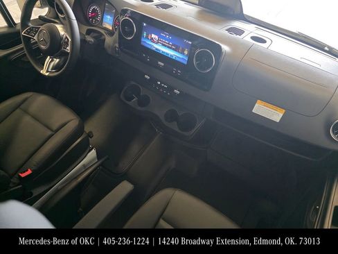 New 2025 Mercedes-Benz Sprinter 2500 image 14