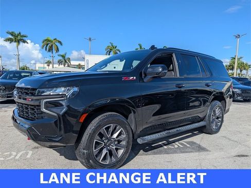 Used 2021 Chevrolet Tahoe Z71 w/ Z71 Signature Package image 4