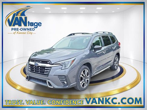 Used 2024 Subaru Ascent Touring AWD/4WD image 1