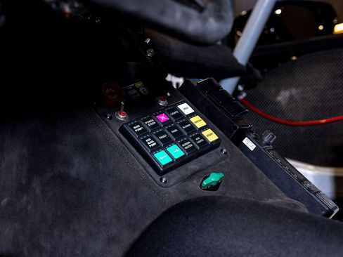 Used 2023 Lamborghini Huracan EVO image 9