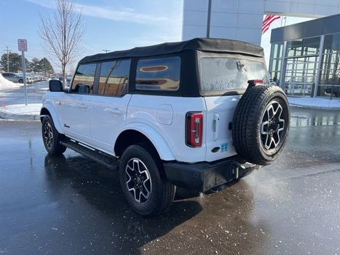 Used 2022 Ford Bronco Outer Banks image 7