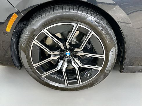 Used 2023 BMW 760i xDrive 760i xDrive image 34