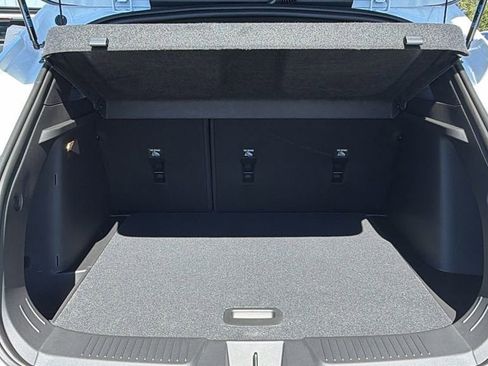 New 2026 Chevrolet Trax RS w/ Sunroof Package image 10