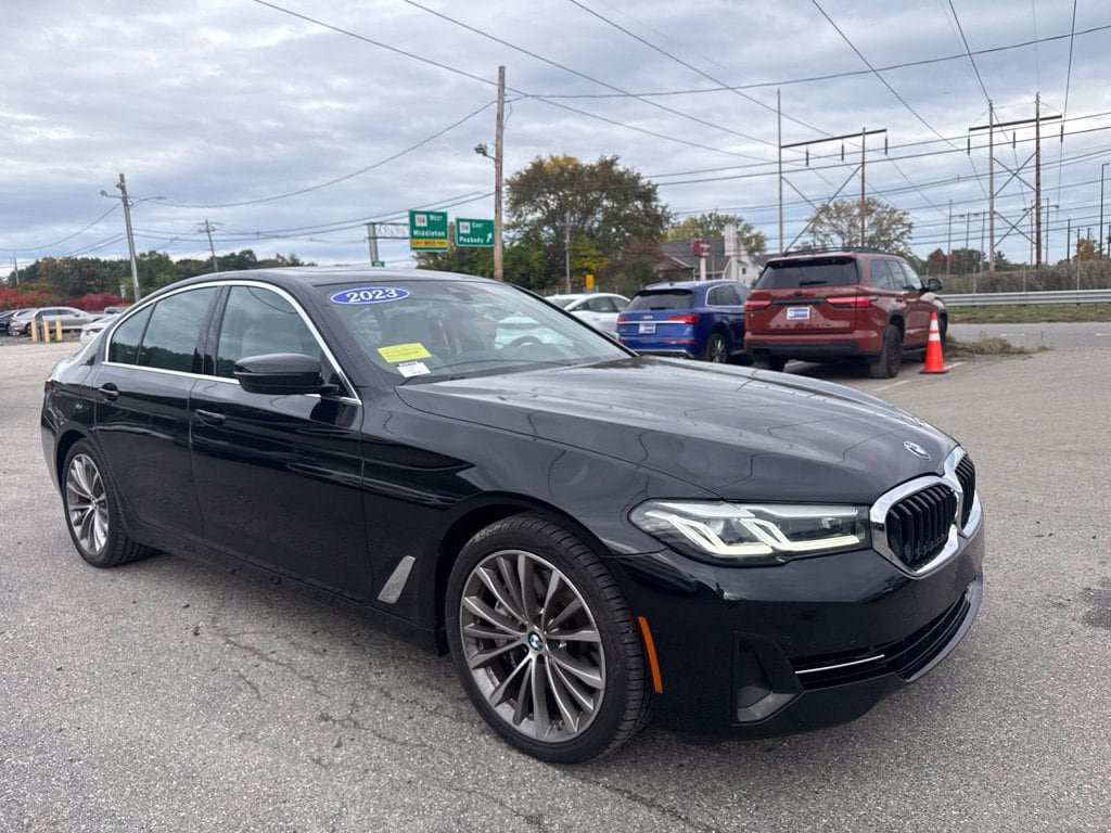 Used 2023 BMW 540i xDrive w/ Executive Package AWD/4WD image 4