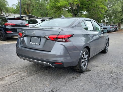 Certified 2025 Nissan Versa SV image 7