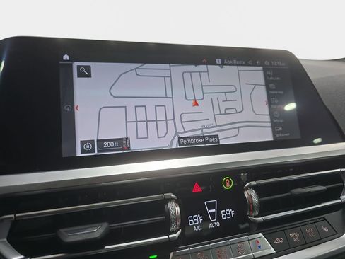 Certified 2022 BMW 430i 430i w/ M Sport Package image 16