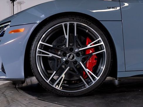 Used 2022 Audi R8 V10 performance image 10