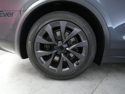 Used 2024 Tesla Model X AWD/4WD image 22